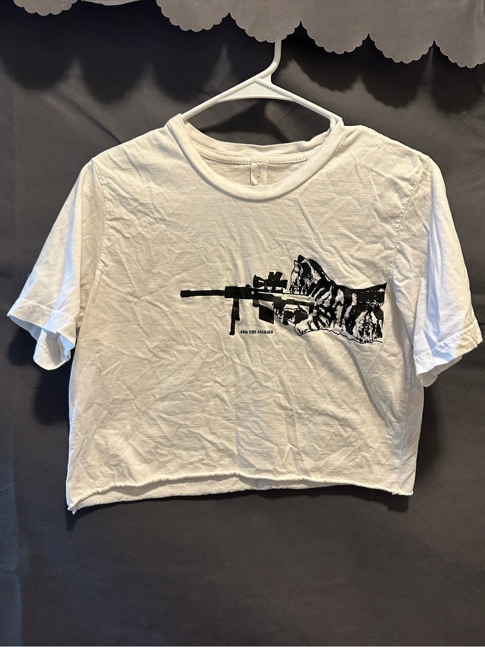 Women’s cropped Scout Snipurr Tee